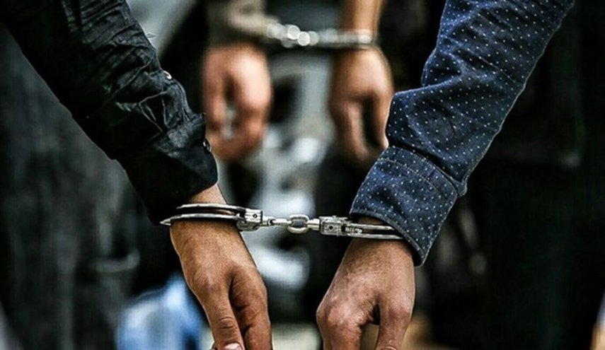 إلقاء القبض على شخصين على صلة بجماعة إرهابية في أردبيل شمال غرب البلاد
