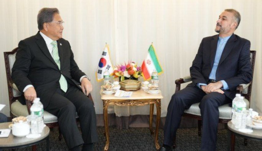 ابراز امیدواری وزیر خارجه کره جنوبی به تقویت روابط با ایران
