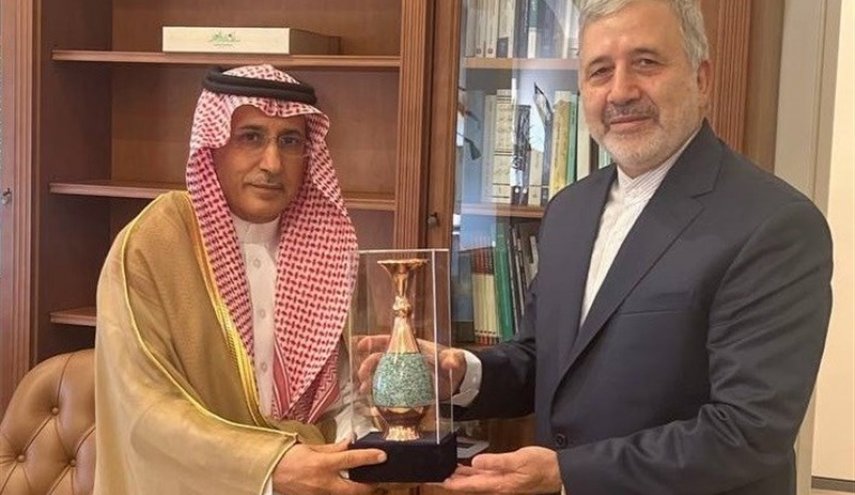السفير الايراني في السعودية يؤكد على تفعيل العلاقات التجارية بين البلدين