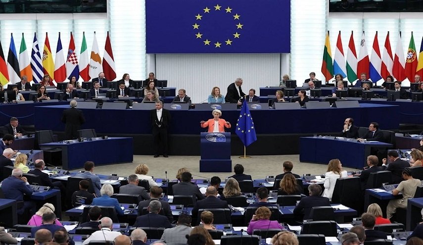 البرلمان الأوروبي يتهم أذربيجان بـ