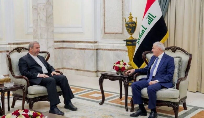 سفير ايران في بغداد يلتقی الرئيس العراقي