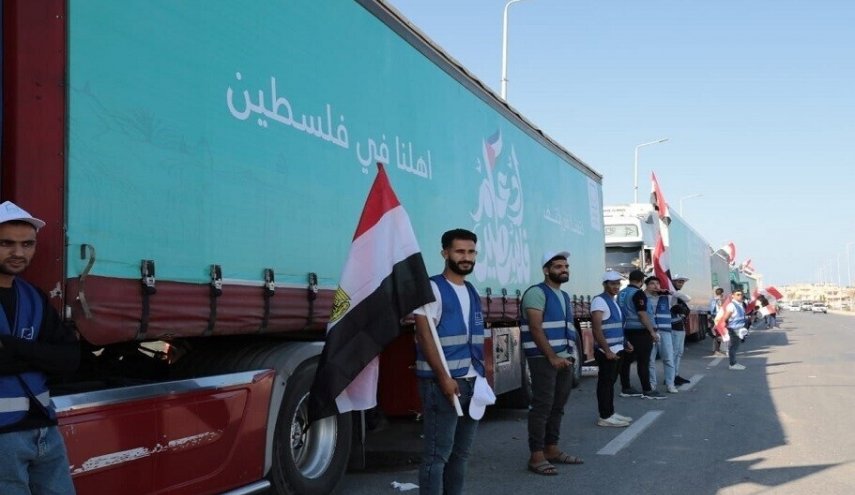 طلب صادم وغريب لفلسطيني غزة من مصر ضمن المساعدات