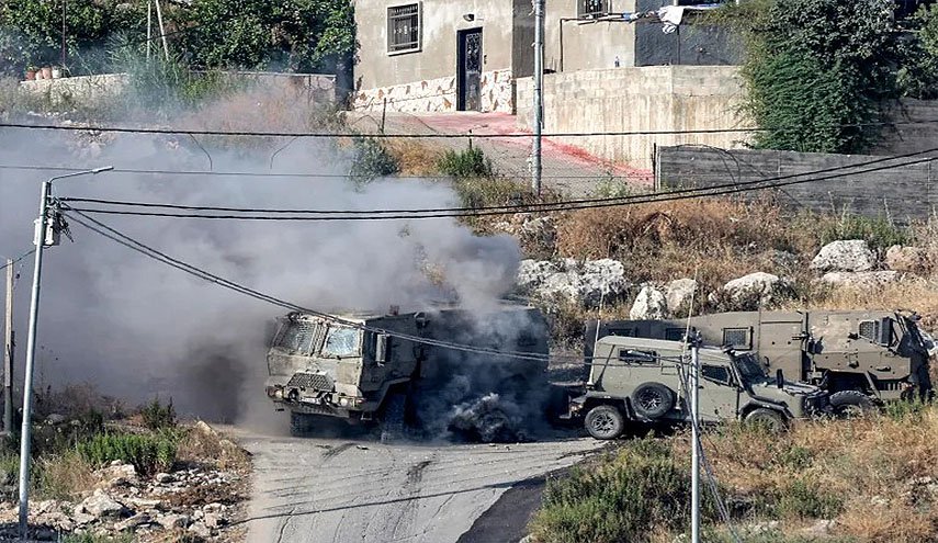 مواجهات واشتباكات بالضفة واصابة جندي للاحتلال بانفجار عبوة