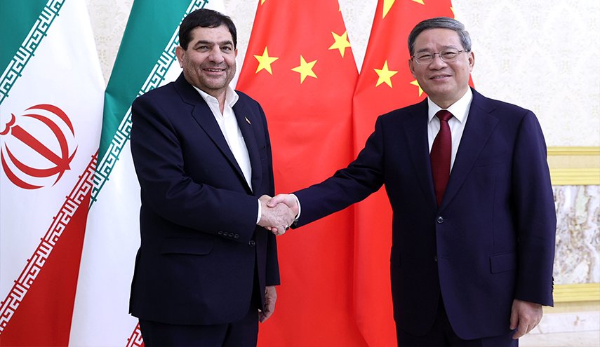 نائب الرئيس الإيراني يلتقي برئيس الوزراء الصيني