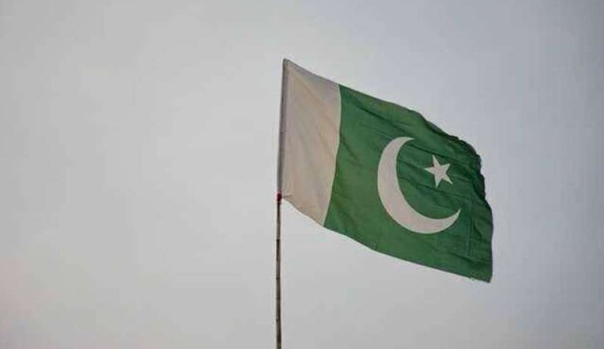 الجيش: مسلحون يهاجمون قاعدة للقوات الجوية في وسط باكستان
