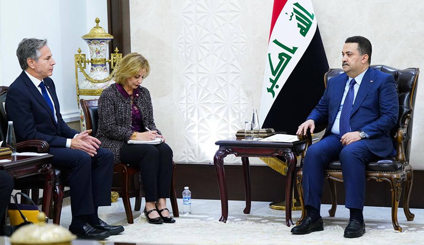 رئيس الوزراء العراقي يستقبل وزير الخارجية الأمريكي