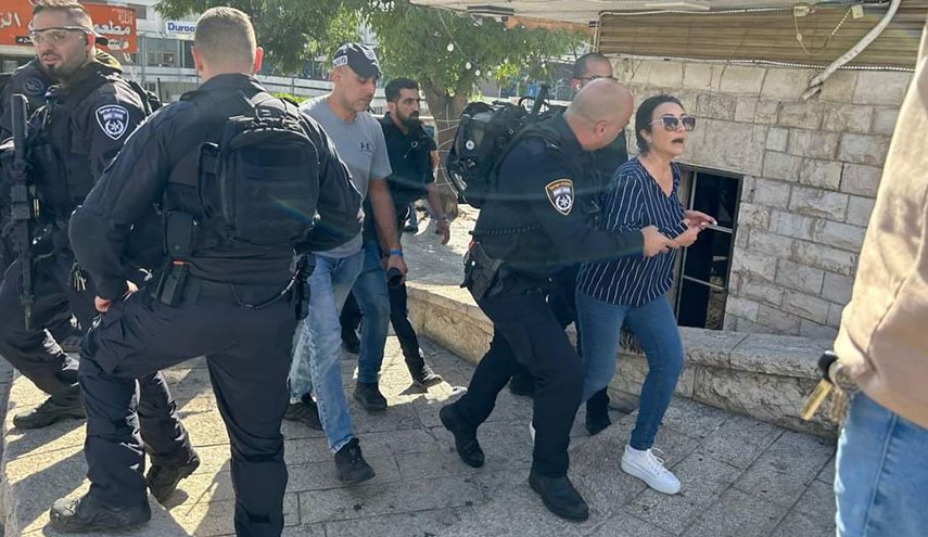 شرطة الاحتلال تعتقل شخصيات فلسطينية بينها 4 أعضاء كنيست سابقين