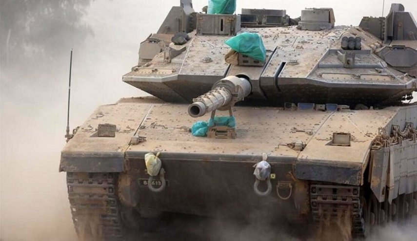هلال احمر فلسطین: تانک‌های اسرائیلی بیمارستان قدس غزه را کاملا محاصره کرده‌اند
