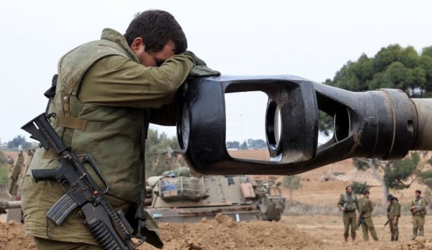 جيش الاحتلال يقيل ضابطين بسبب هروب قواتهما من غزة