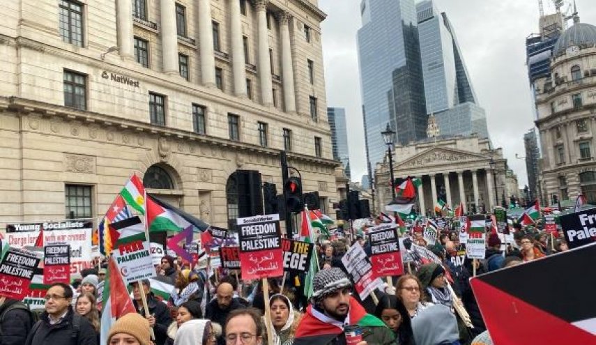 تظاهرات حاشدة تجوب لندن تضامنا مع غزة