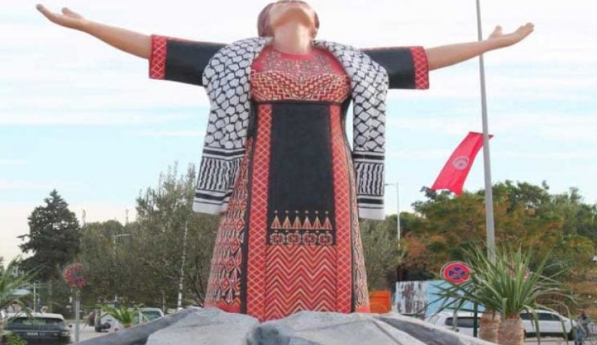 تونس تدشن تمثال 'أم الشهداء' بارتفاع 4 أمتار ونصف المتر!