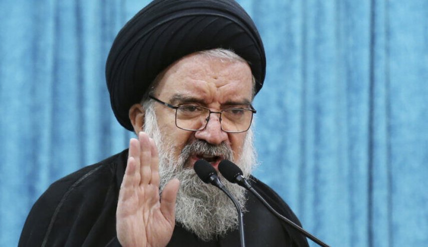 خطيب جمعة طهران: 'داعش' رمز لأمريكا والكيان الصهيوني
