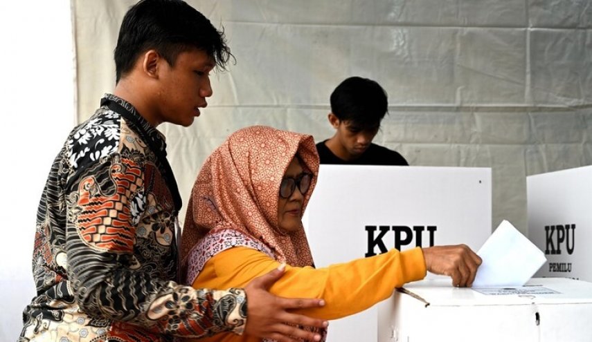 إندونيسيا.. وزير الدفاع يحصل على 51.1% من الأصوات في الانتخابات الرئاسية