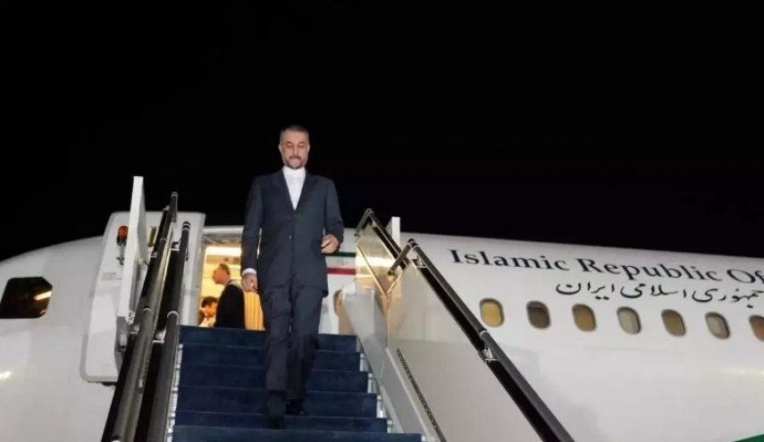 وزير الخارجية الايراني يصل الى جنيف