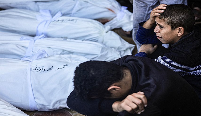 4 شهداء وجرحى باستهداف الاحتلال منزلا مأهولا بمخيم البريج