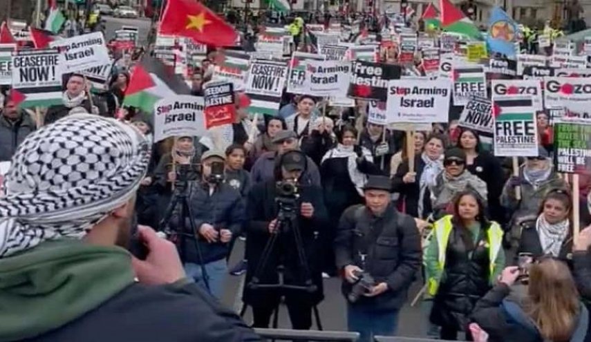 اعتصام أمام برلمان بريطانيا للمطالبة بوقف تصدير السلاح لـلكيان الاحتلال الإسرائيلي