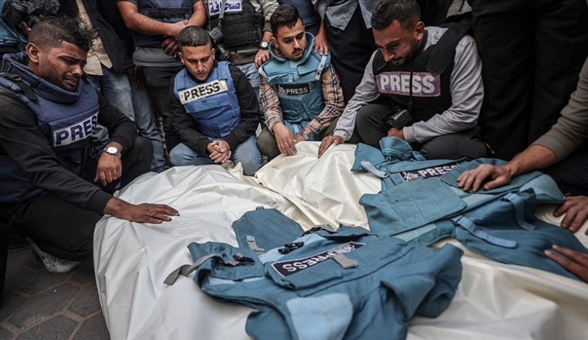 اليونسكو تمنح جائزتها لحرية الصحافة للصحفيين الفلسطينيين في غزة