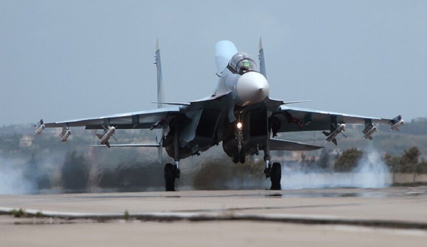 القوات الروسية تستهدف 4 قواعد للمسلحين في حمص 
