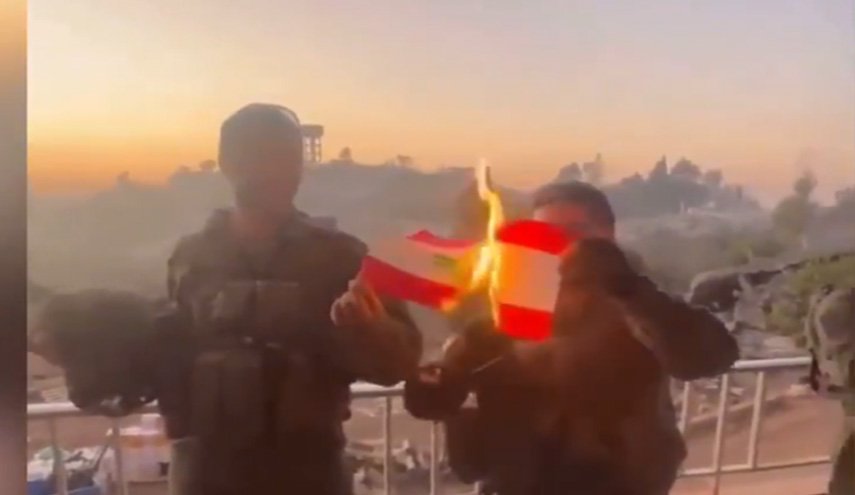 غضب واسع بعد إحراق جنود صهاينة العلم اللبناني