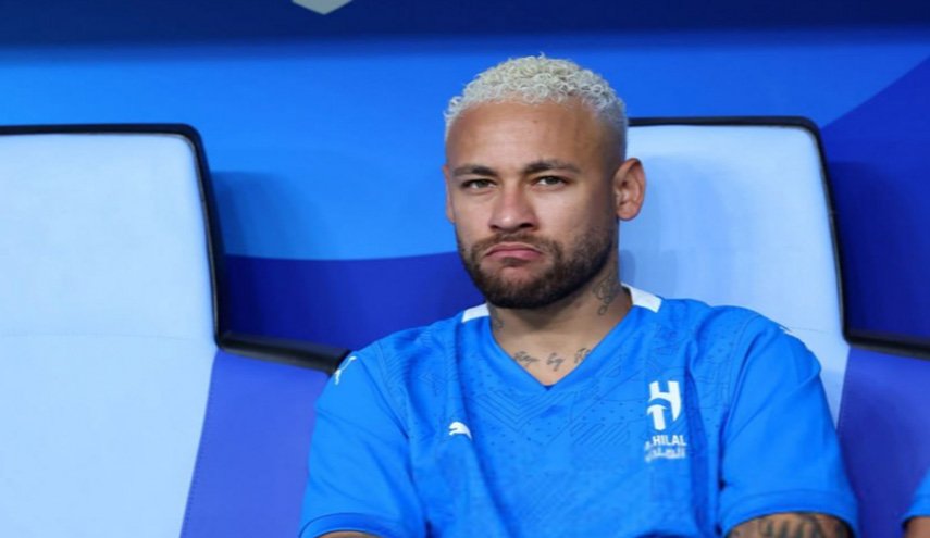 الهلال السعودي يودع البرازيلي نيمار