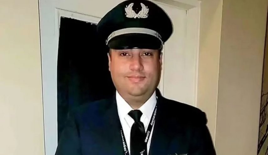 المكالمة الأخيرة لطيار الطائرة التي تحطمت في واشنطن