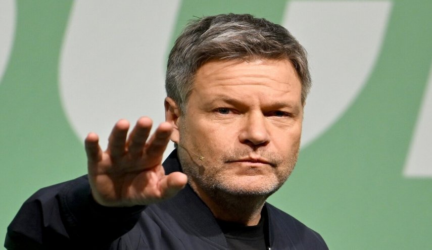 نائب المستشار الألماني: أوروبا مستعدة للرد على الرسوم الأمريكية