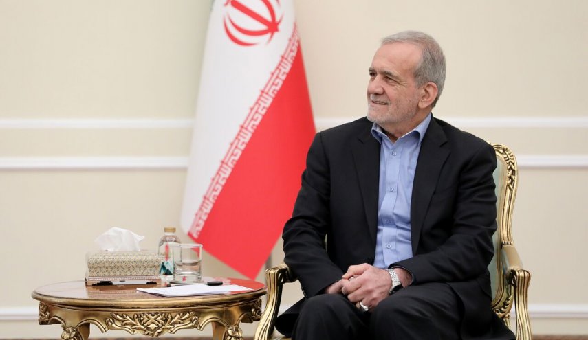 بزشكيان: منظمة التعاون الاقتصادي تساهم في تعزيز التنسيق بين الدول الإسلامية