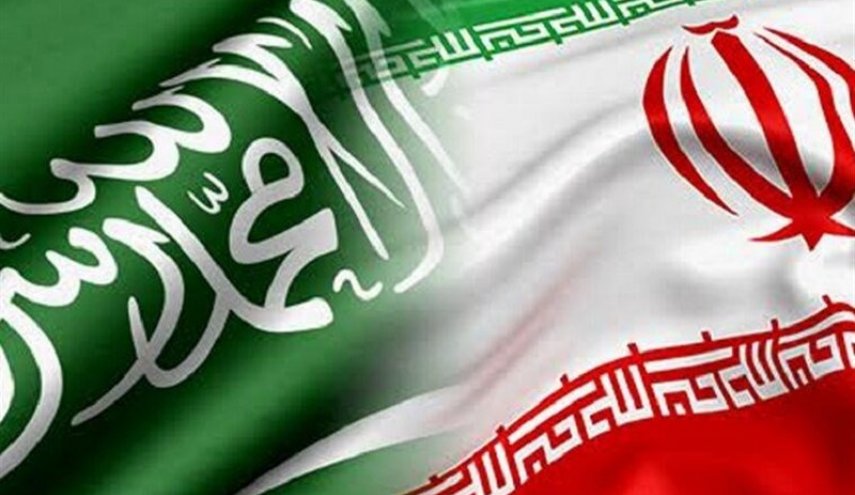 الملك السعودي وولي العهد يهنئان الرئيس الإيراني