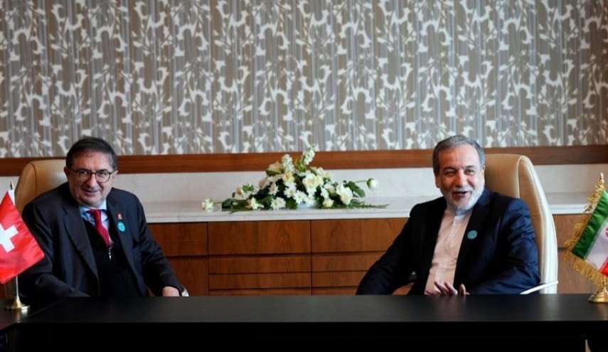 عراقجي يؤكد استعداد إيران لمواصلة المفاوضات مع الدول الأوروبية الثلاث