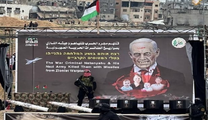 6 رسائل بعثتها القسام خلال تسليم جثث الأسرى الصهاينة.. ما هي؟