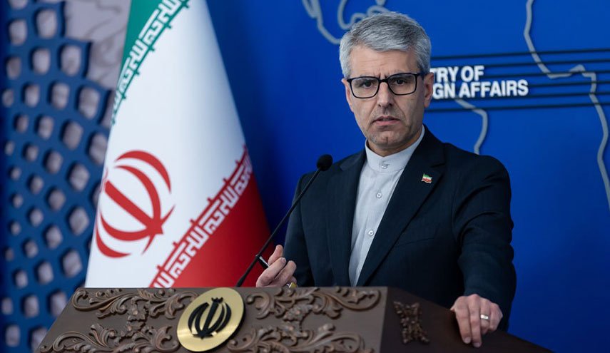 بقائي: على بريطانيا أن تتحمل مسؤولية اتهام الشعب الإيراني باطلا