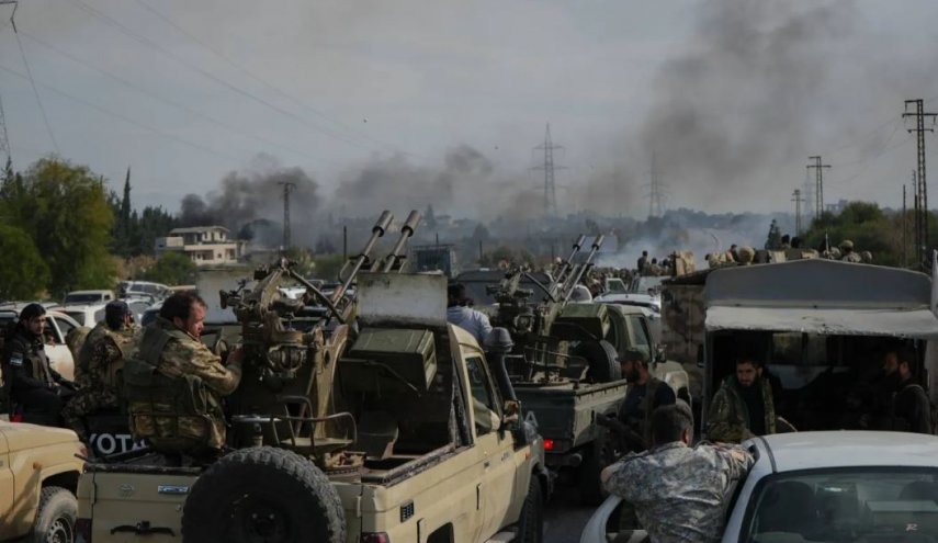 سوريا..جماعات مسلحة تُنفذ مجازر بحق 162 مدنياً في غرب البلاد+ويديو