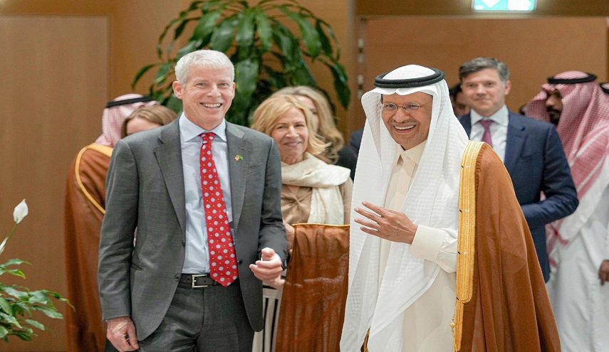 وزير الطاقة الأميركي: السعودية وأميركا على مسار اتفاق نووي مدني
