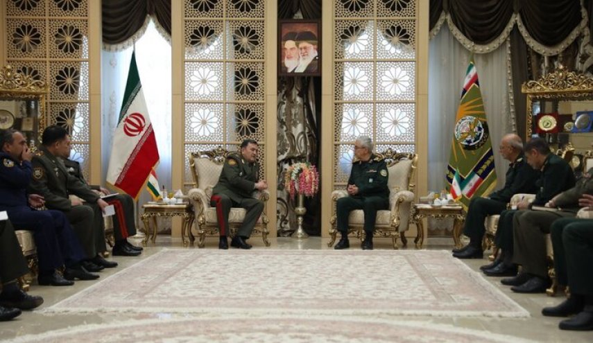 إيران وطاجيكستان ترفعان مستوى التعاون الدفاعي إلى الذروة​​​​​​​