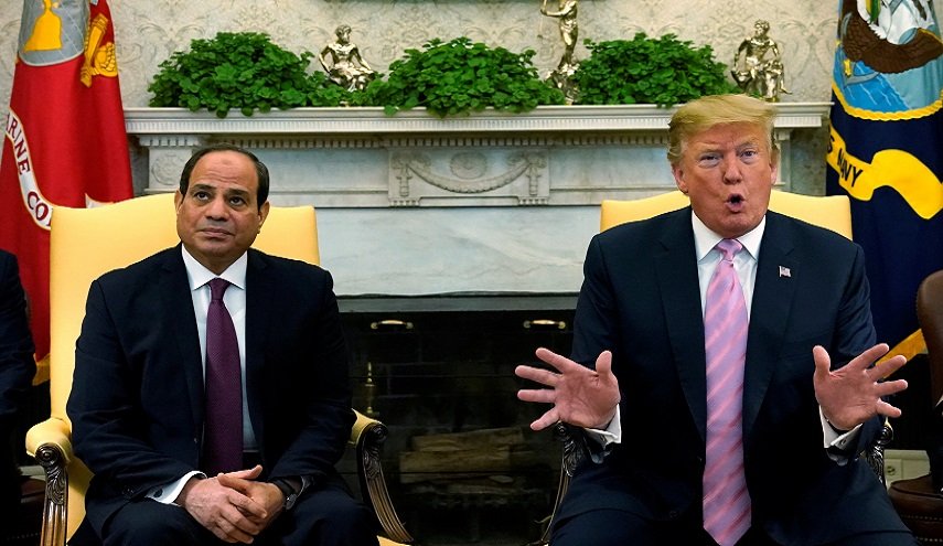 فايننشال تايمز: واشنطن تضغط على ’السيسي’.. لكن المصريين لن يستسلموا