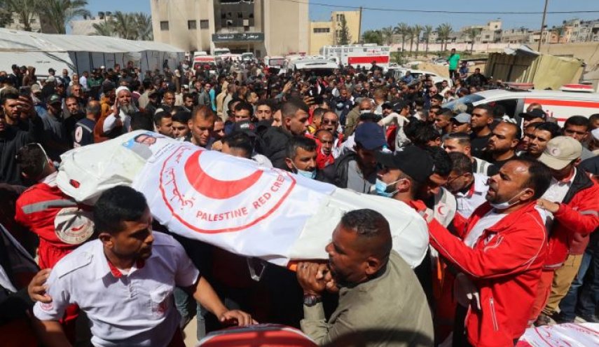 حماس تجدد دعوتها للتحقيق دولي في جريمة إعدام المسعفين