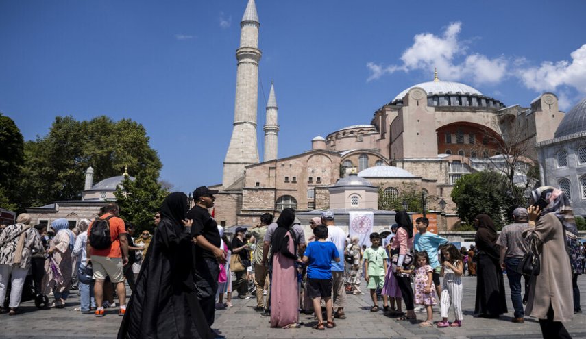 زلزال إسطنبول.. 151 مصاباً نتيجة الهلع بعد هزة بقوة 6.2 درجة