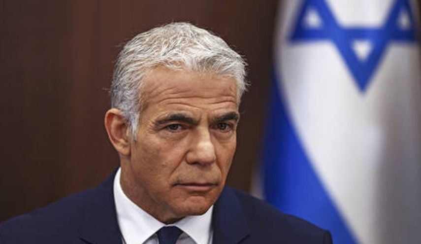لاپید: نتانیاهو برای حفظ قدرت، آزادی اسرا را به تعویق انداخته است