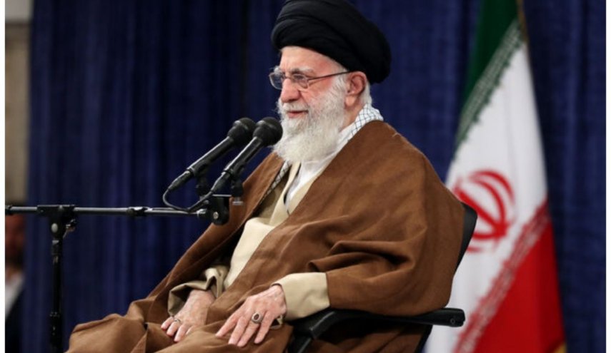 رهبر انقلاب: هیچ منفعتی برای امت اسلامی بالاتر از اتحاد نیست