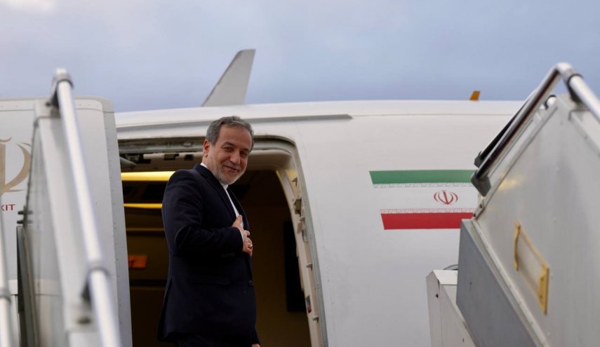 وزير الخارجية الايراني يتوجه الى العاصمة الباكستانية اسلام آباد