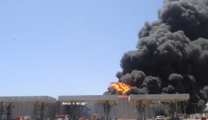 انفجارات قوية في مطار بورتسودان إثر استهداف مسيرات لخزانات الوقود