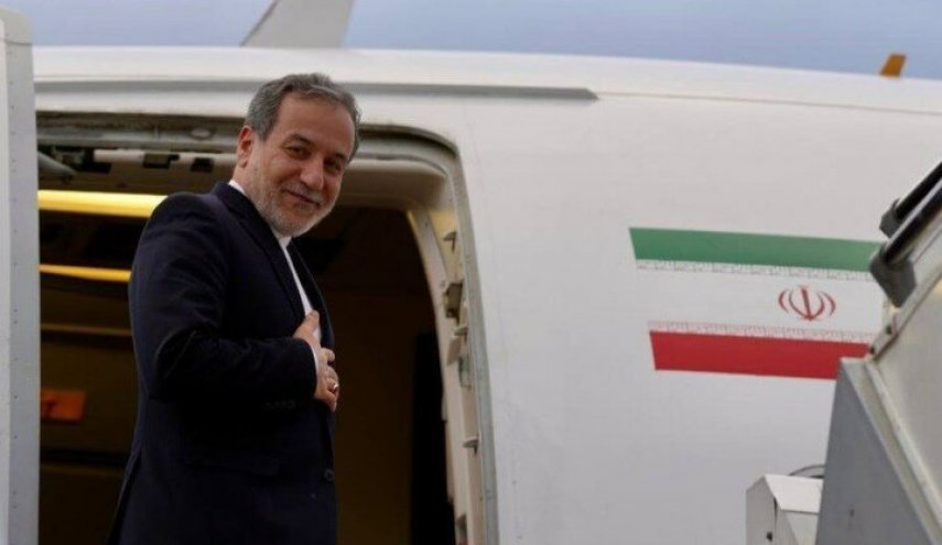 وزير الخارجية الايراني يتوجه إلى نيودلهي