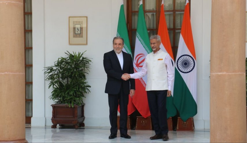 الهند تستقبل الوزير عراقجي وتؤكد على تعزيز العلاقات بين البلدين