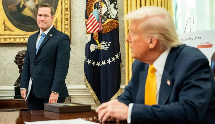 تحلیل راهبردی برکناری مایک والتز از سوی دونالد ترامپ