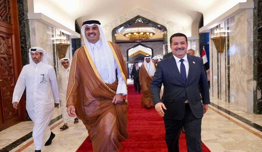 أمير قطر يصل إلى بغداد للمشاركة في القمة العربية الـ34

