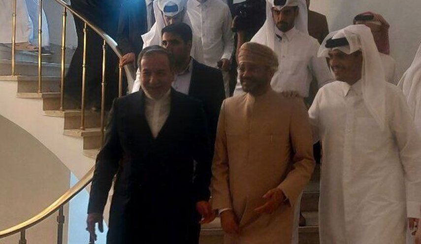 لقاء ثلاثي يجمع بين وزراء خارجية إيران وعمان وقطر بطهران