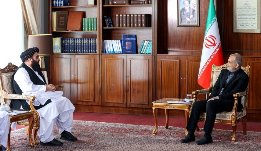 رئیس جمهور بر تمایل ایران برای گسترش همکاری‌ با افغانستان به‌ منظور رفع مشکلات تاکید کرد
