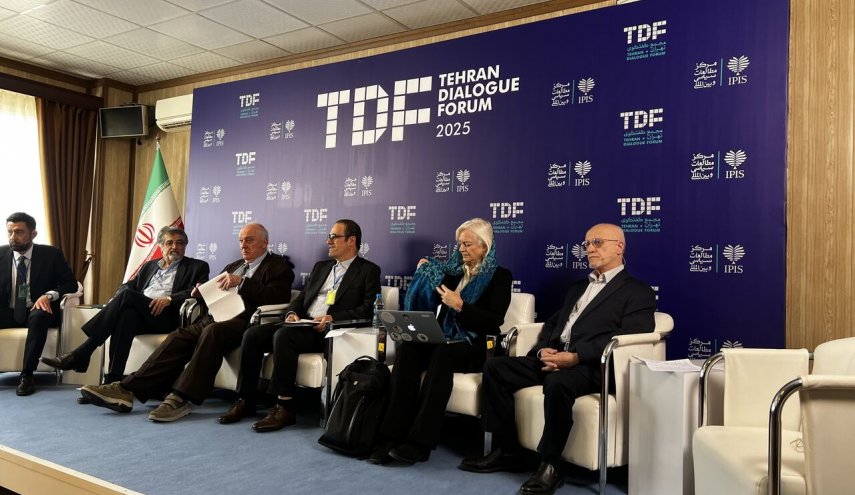 استفاده صلح‌آمیز از انرژی هسته‌ای باید در همه کشورها ترویج شود