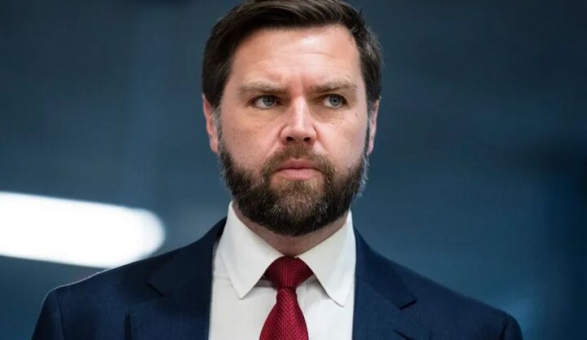 لغو سفر معاون ترامپ به 