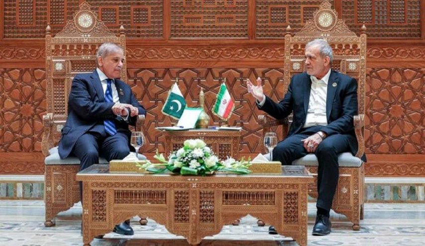  إيران وباكستان تسعيان دائما لحفظ السلام والاستقرار في المنطقة
